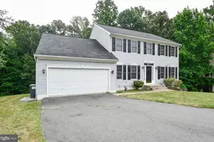 3802 Townsley St, Fredericksburg, VA 22408 - Photo 3