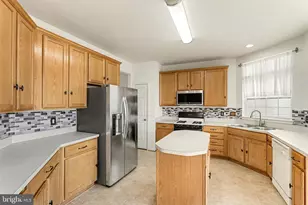 9613 Laurel Oak Dr, Fredericksburg, VA 22407 - Photo 7