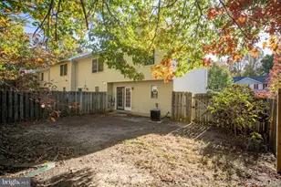 9613 Dominion Forest Cir, Fredericksburg, VA 22408 - Photo 7