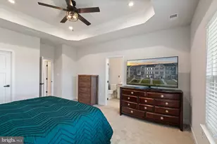 9342 Tanfield Dr, Fredericksburg, VA 22408 - Photo 31