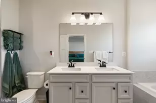 9342 Tanfield Dr, Fredericksburg, VA 22408 - Photo 33