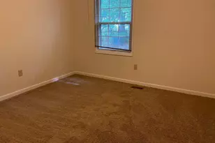 10706 Eden Brook Dr, Spotsylvania, VA 22553 - Photo 7