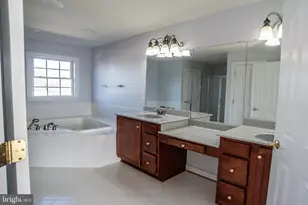 7111 Crown Jewels Ct, Fredericksburg, VA 22407 - Photo 37