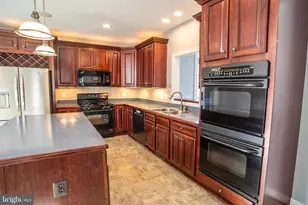 7111 Crown Jewels Ct, Fredericksburg, VA 22407 - Photo 9