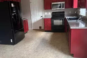 9306 Rapidan Dr, Fredericksburg, VA 22407 - Photo 7