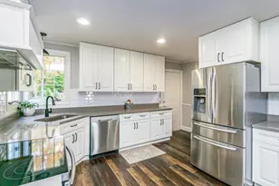 10412 Colechester St, Fredericksburg, VA 22408 - Photo 7