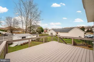 6910 Governors Grant Ln, Fredericksburg, VA 22407 - Photo 23