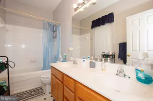 11200 Hollins Ct, Fredericksburg, VA 22407 - Photo 25