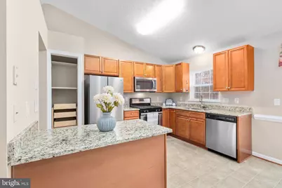 10421 Chesterwood Drive, Spotsylvania, VA 22553 - Photo 9