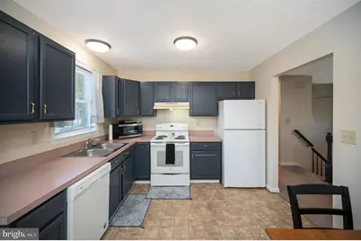 11514 Woodland View Drive, Fredericksburg, VA 22407 - Photo 7