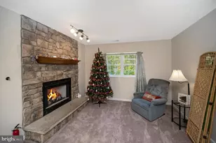 11514 Woodland View Dr, Fredericksburg, VA 22407 - Photo 23