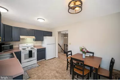 11514 Woodland View Drive, Fredericksburg, VA 22407 - Photo 9