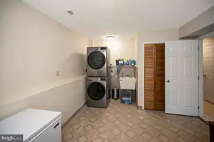 11514 Woodland View Dr, Fredericksburg, VA 22407 - Photo 29