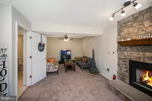 11514 Woodland View Dr, Fredericksburg, VA 22407 - Photo 25