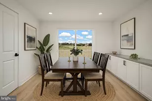 9403 Pacific Elm St, Fredericksburg, VA 22407 - Photo 25