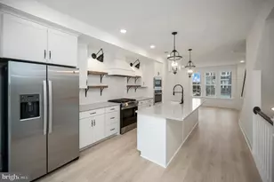 9403 Pacific Elm St, Fredericksburg, VA 22407 - Photo 17