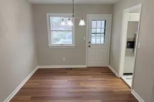 537 Butternut Dr, Fredericksburg, VA 22408 - Photo 9