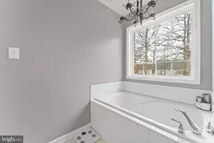 9402 Braken Ct, Fredericksburg, VA 22408 - Photo 37