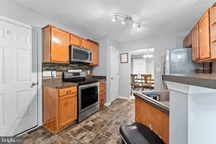 9402 Braken Ct, Fredericksburg, VA 22408 - Photo 15