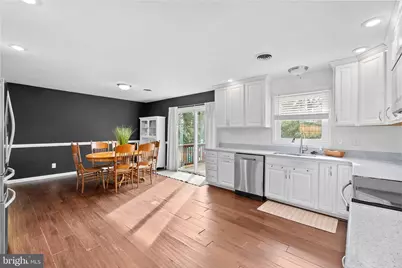 204 Redwood, Fredericksburg, VA 22408 - Photo 11