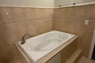 10310 Meadowview Dr, Fredericksburg, VA 22408 - Photo 23