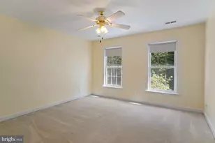 13031 Dahlia Ln, Fredericksburg, VA 22407 - Photo 33