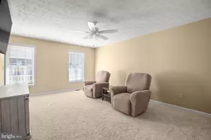 6109 Sunny Meadows Dr, Fredericksburg, VA 22407 - Photo 13