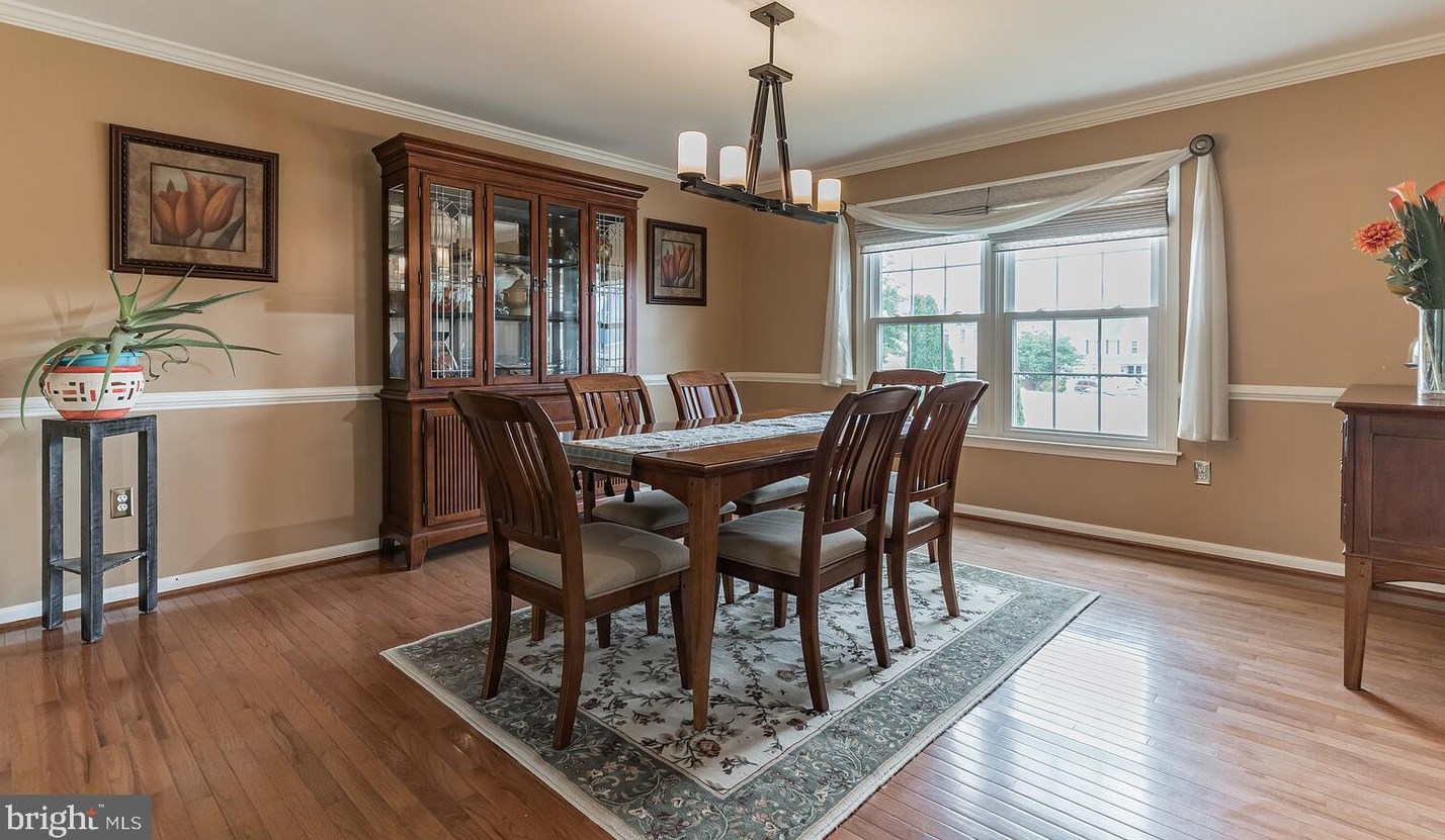 1 Boulder Dr, Stafford VA 22554-8829 exterior