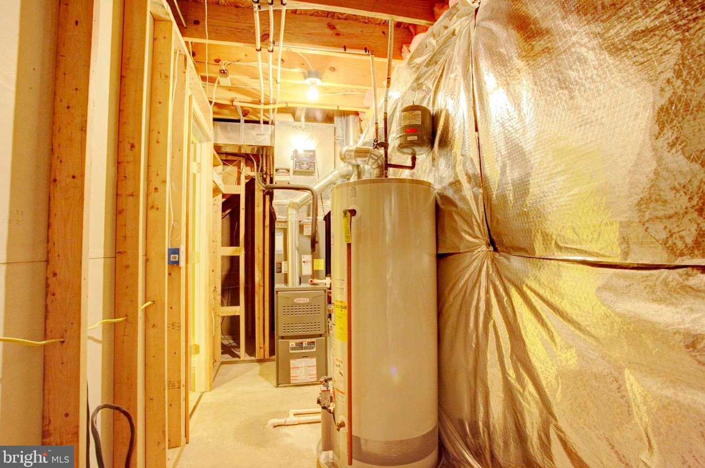 14 Lakeside Dr, Stafford VA 22554-7868 exterior