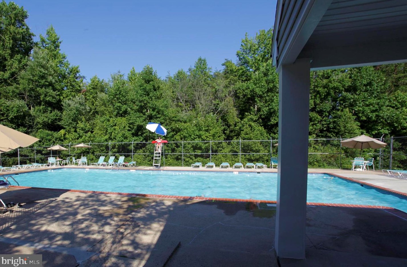 14 Lakeside Dr, Stafford VA 22554-7868 exterior