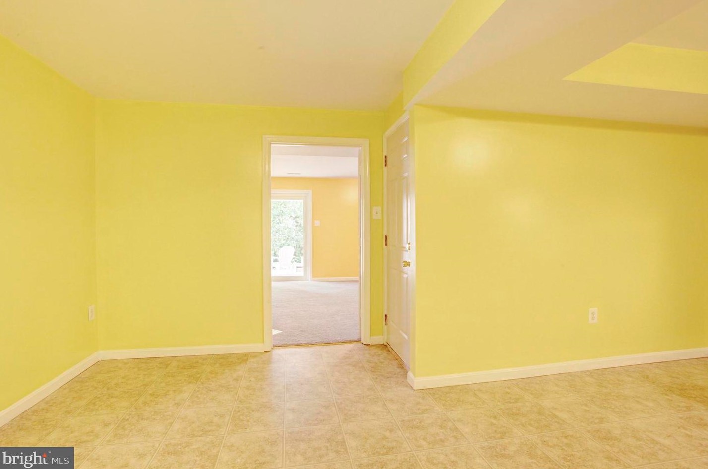 14 Lakeside Dr, Stafford VA 22554-7868 exterior