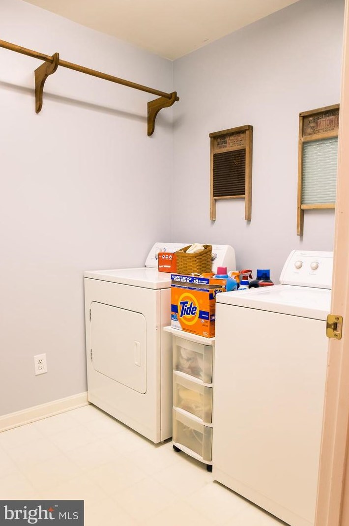 520 Stefaniga Rd, Stafford VA 22556-6629 exterior