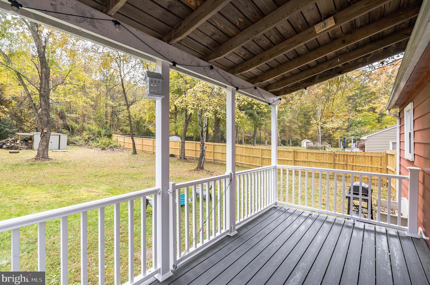 323 High St, Stafford VA  22556-1806 exterior