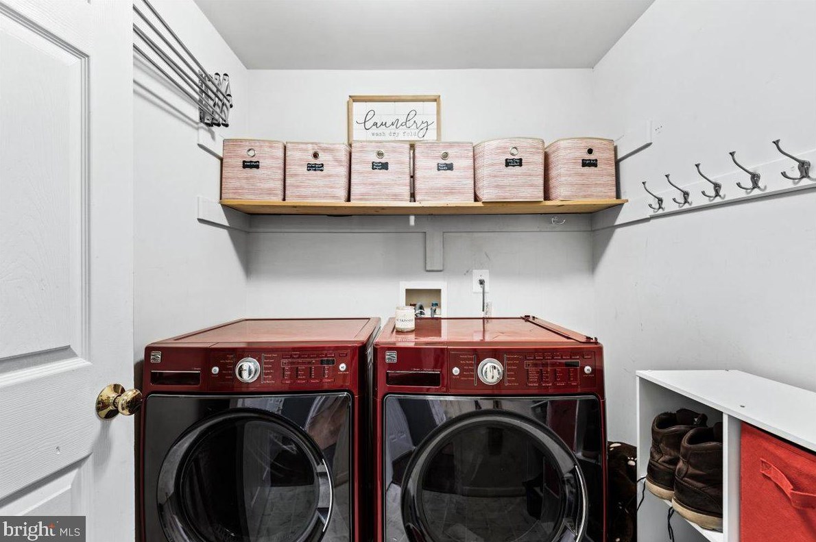 137 Brush Everard Ct, Stafford VA 22554-8807 exterior