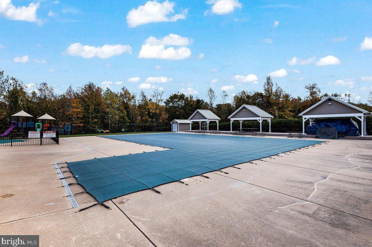 137 Brush Everard Ct, Stafford VA 22554-8807 exterior