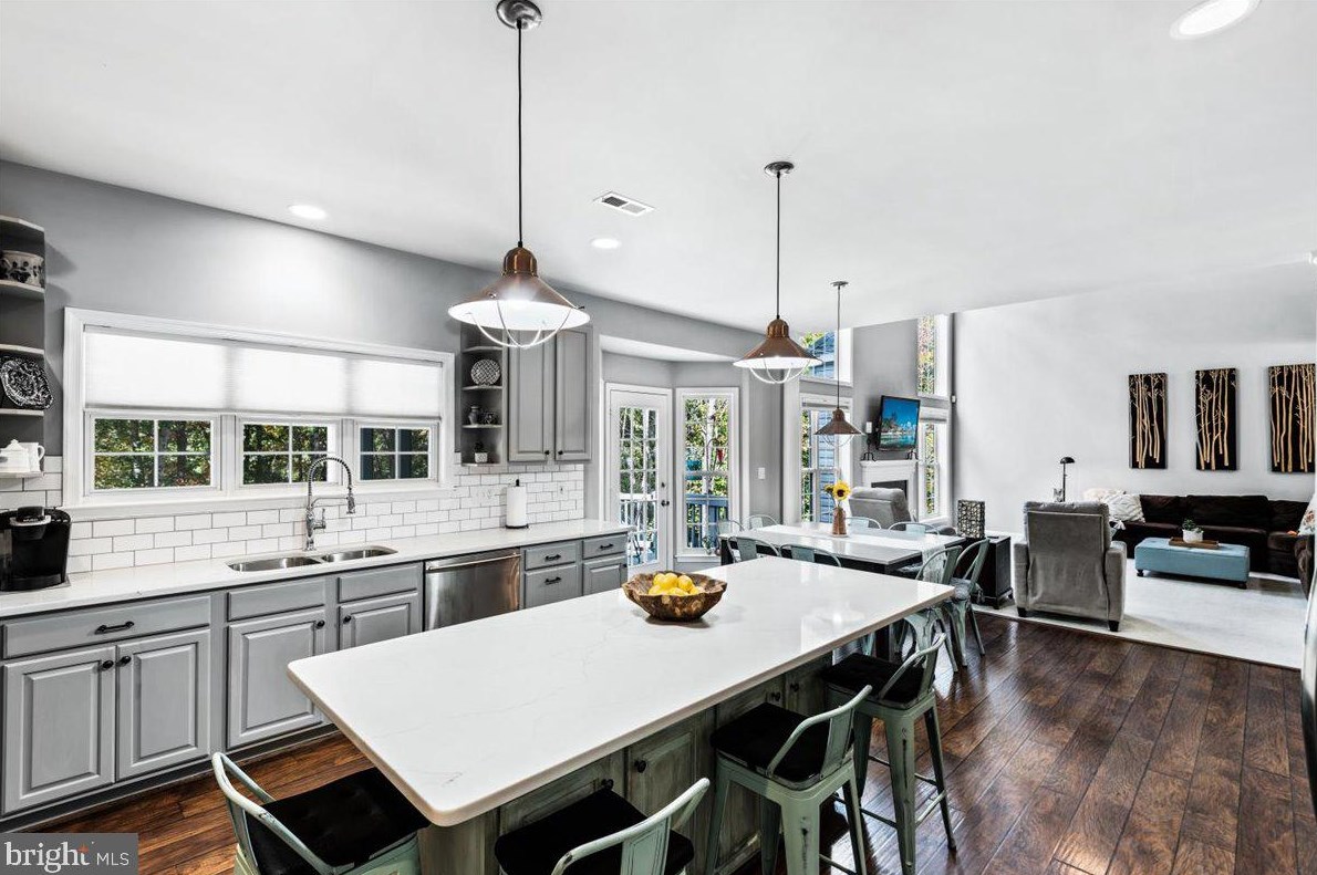 137 Brush Everard Ct, Stafford VA 22554-8807 exterior