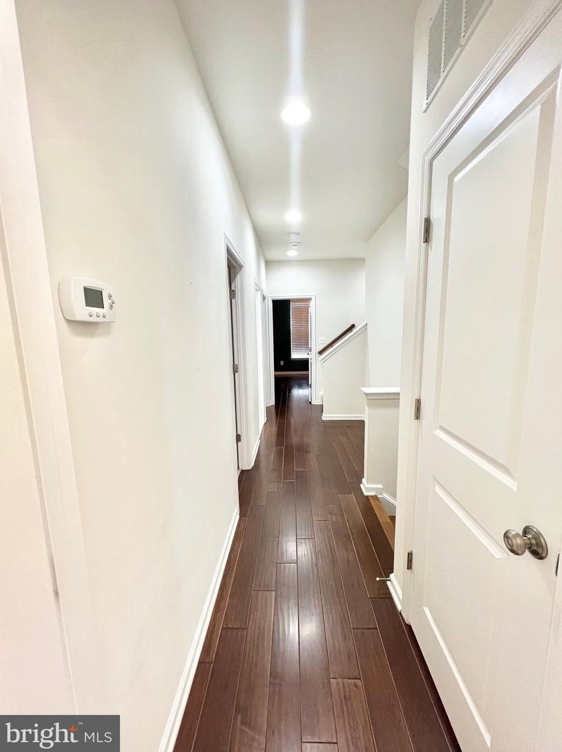 212 Almond Dr, Stafford VA  22554-2530 exterior