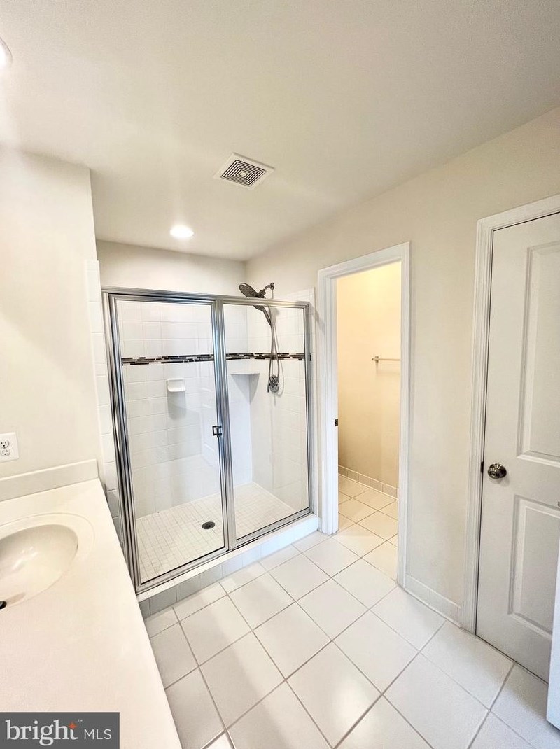 212 Almond Dr, Stafford VA  22554-2530 exterior