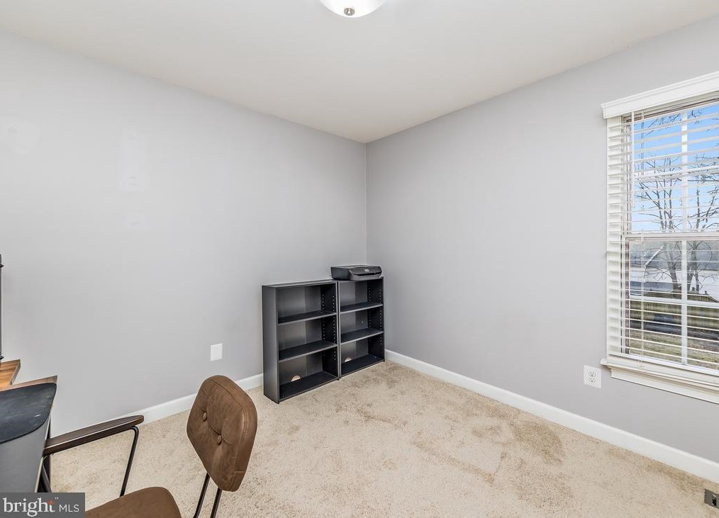 32 Burns Rd, Stafford VA  22554-7653 exterior