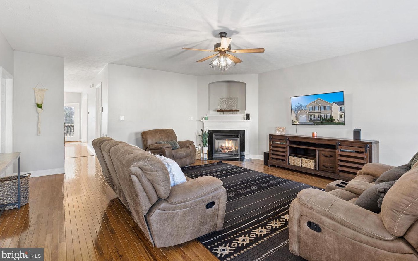 23 Grassland St, Stafford VA  22554-7764 exterior