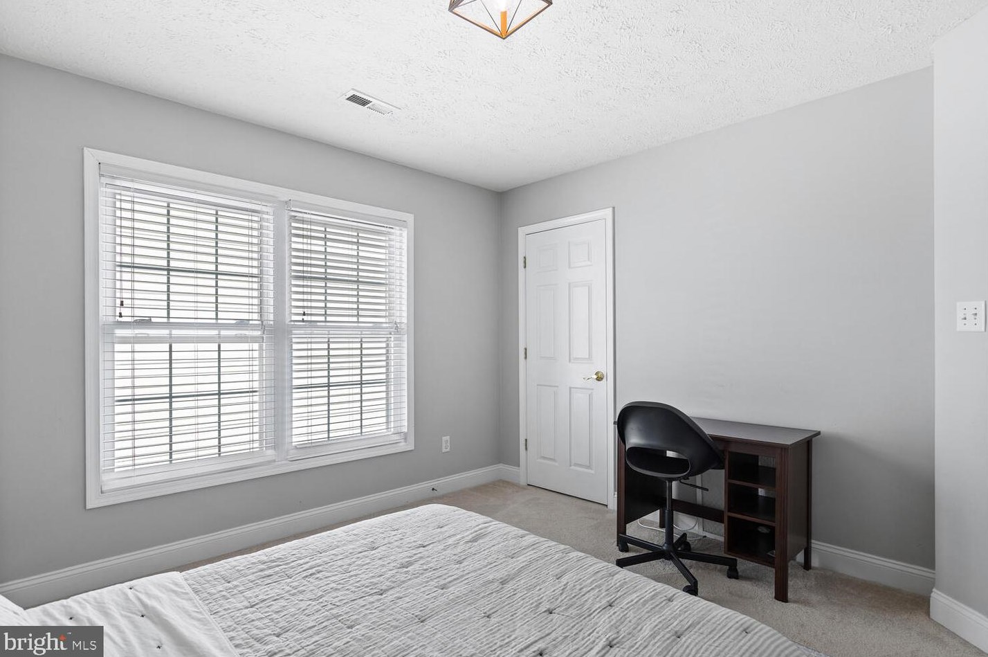 23 Grassland St, Stafford VA  22554-7764 exterior