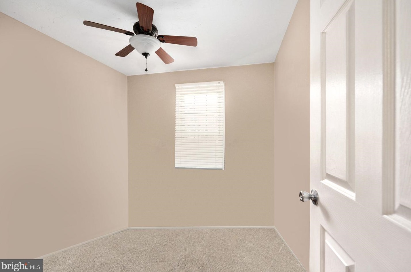 401 Fair Oaks Ave, Stafford VA  22554-5097 exterior