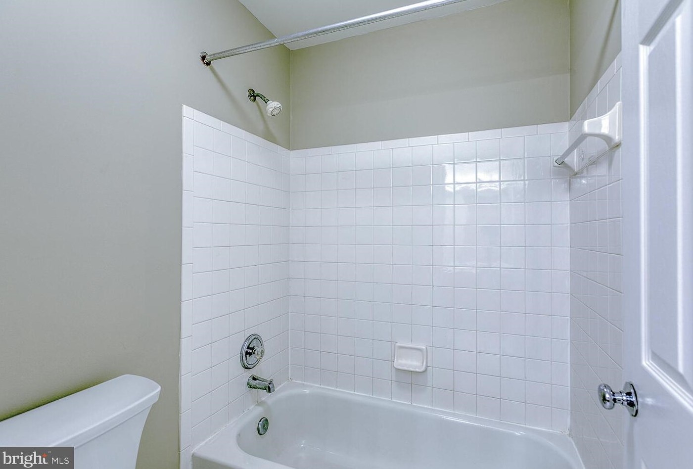 14 Monarch Ct, Stafford VA  22554-8801 exterior