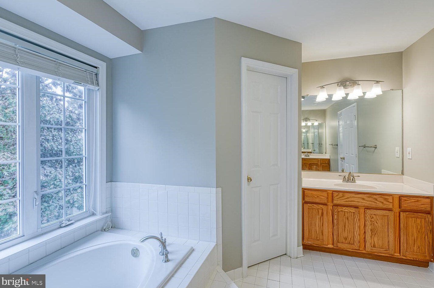 14 Monarch Ct, Stafford VA  22554-8801 exterior