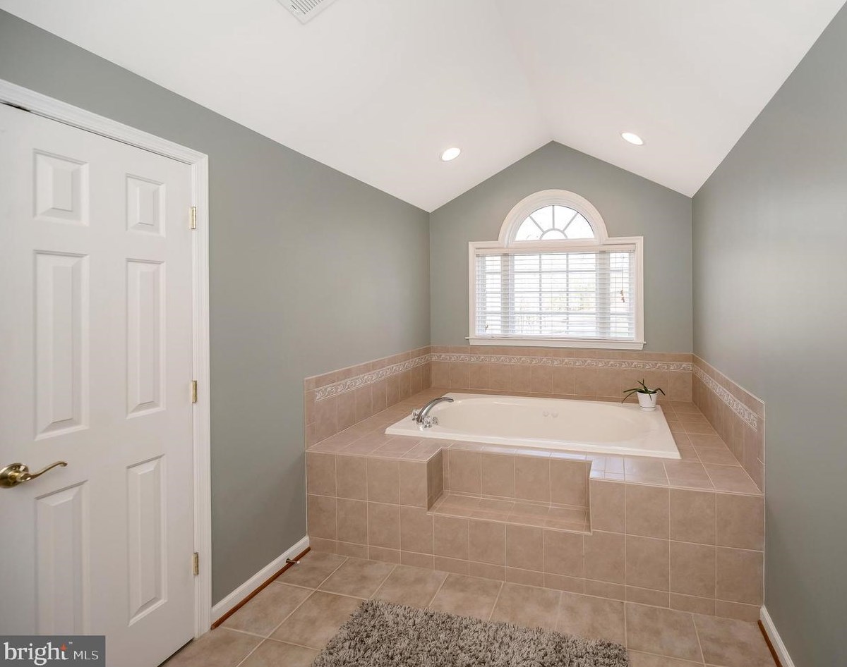 101 Arden Ln, Stafford VA  22556-6746 exterior