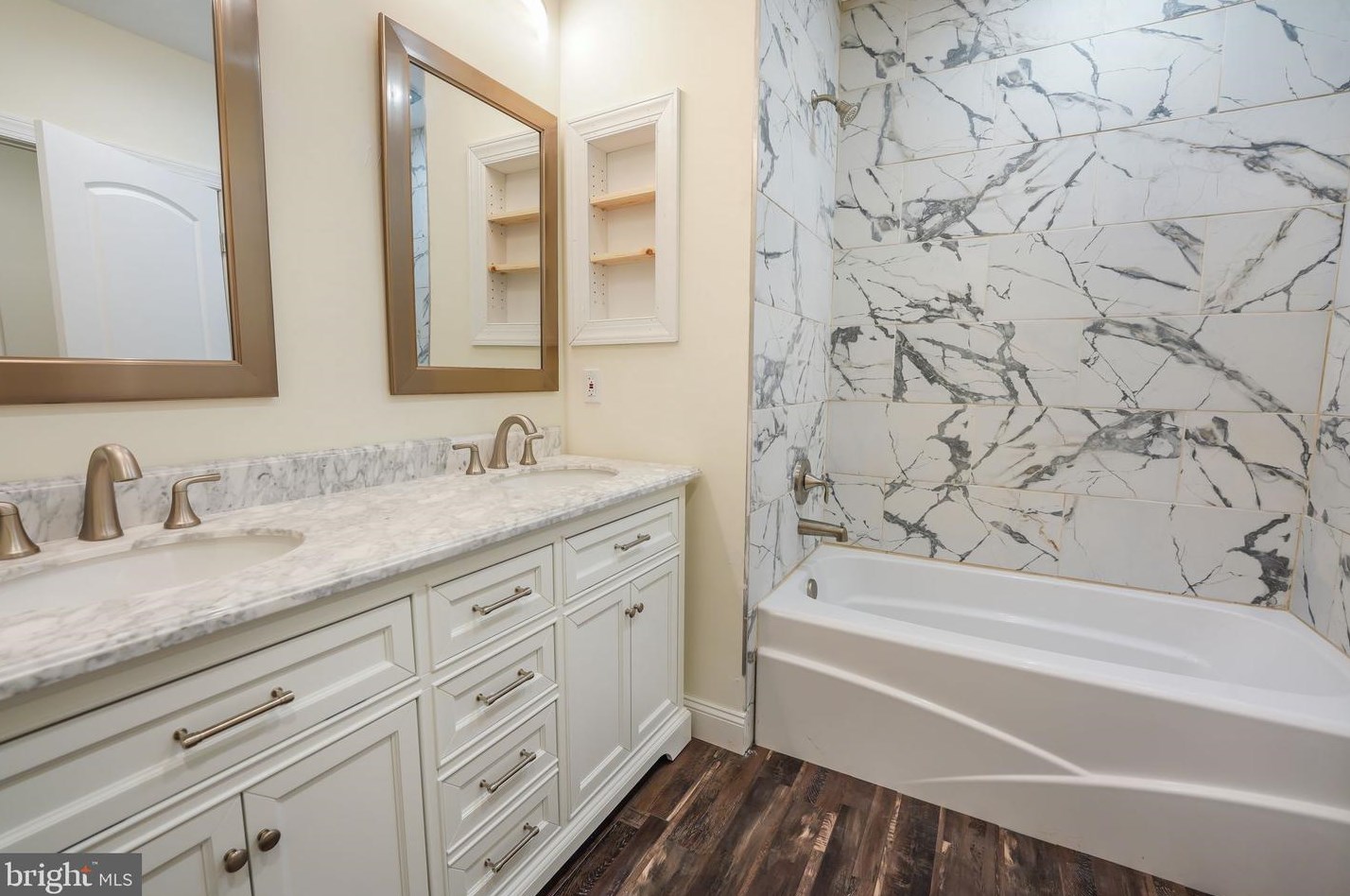 24 Perkins Ln, Stafford VA  22554-5337 exterior