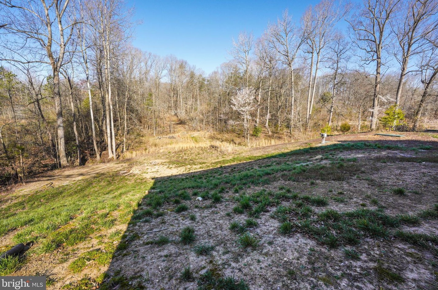 24 Perkins Ln, Stafford VA  22554-5337 exterior