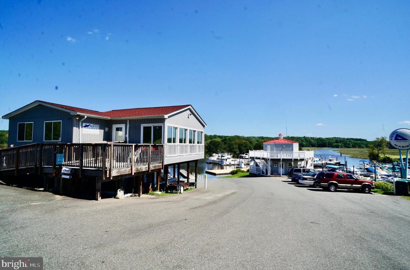 2004 State Room Dr, Stafford VA  22554-2322 exterior