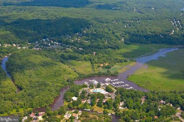 2004 State Room Dr, Stafford VA  22554-2322 exterior