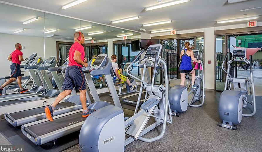 123 Almond Dr, Stafford VA 22554-2537 exterior